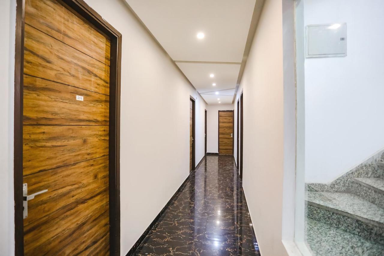 Fabhotel F9 Sector 19 Noida Kültér fotó