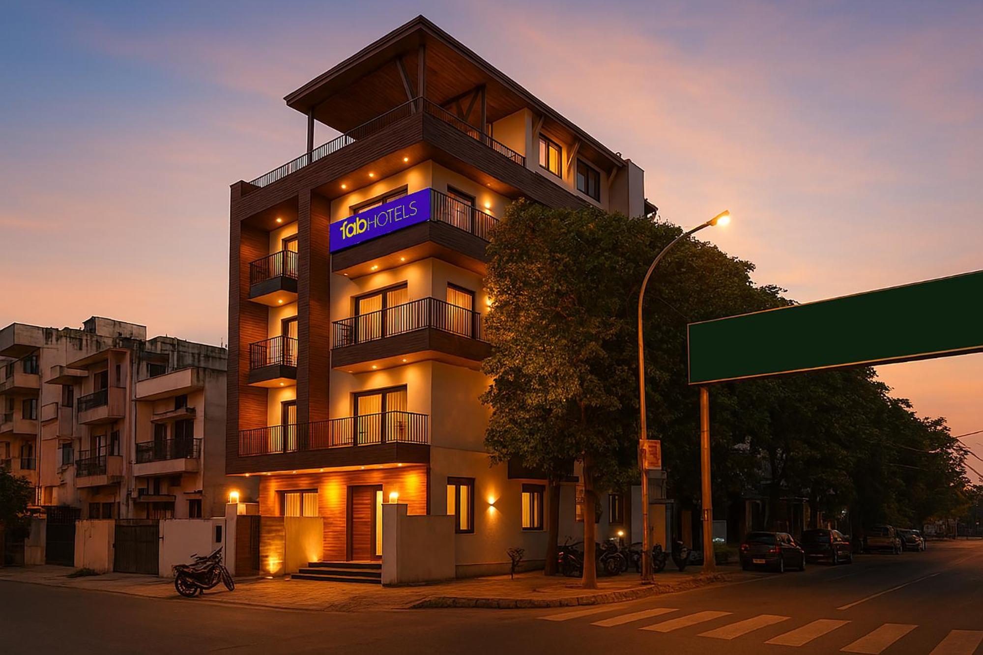 Fabhotel F9 Sector 19 Noida Kültér fotó